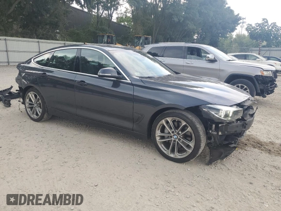 2018 BMW 3 Series 340i xDrive with VIN WBA8Y3C54JG451507, listed as a Copart auction lot 65758894 with 51,531 mi miles and Non Repairable. Bid and sale history available at carsss.com. Image 4.