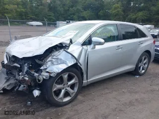 2013 Toyota Venza LE with VIN 4T3BK3BB1DU080705, listed as a IAAI auction lot 40432989 with 111,218 mi miles. Bid and sale history available at carsss.com. Image 2.