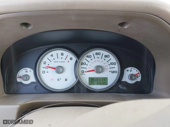 2005 Ford Escape XLT with VIN 1FMYU931X5KD99667, listed as a IAAI auction lot 41591057 with 69,595 mi miles. Bid and sale history available at carsss.com. Image 15.