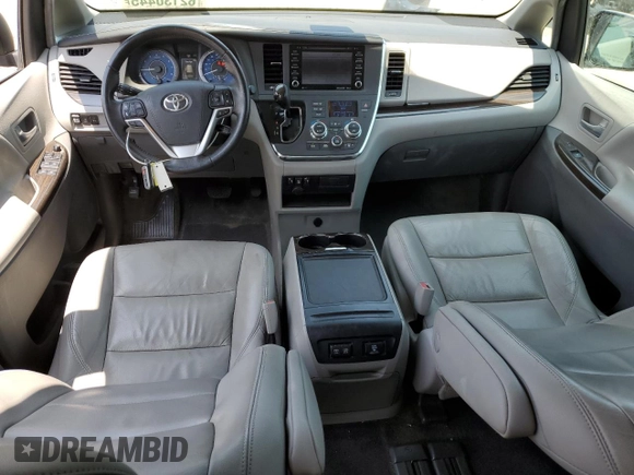 2018 Toyota Sienna XLE Auto Access Seat with VIN 5TDYZ3DC2JS915820, listed as a Copart auction lot 62130445 with 146,607 mi miles and Salvage title. Bid and sale history available at DreamBid. Image 8.