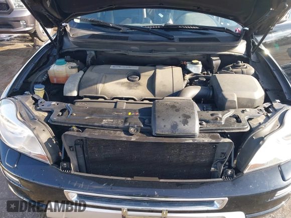 2014 Volvo XC90 with VIN YV4952CZ8E1680906, listed as a IAAI auction lot 41530926 with 118,494 mi miles and . Bid and sale history available at DreamBid. Image 10.
