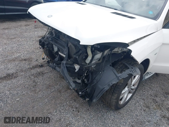 2012 Mercedes-Benz M 350 z VIN 4JGDA5HB0CA025900, wystawiony jako IAAI lot #41666552 z przebiegiem Nie podano mil oraz . Historia ofert i sprzedaży dostępna na DreamBid. Obrazek 6.
