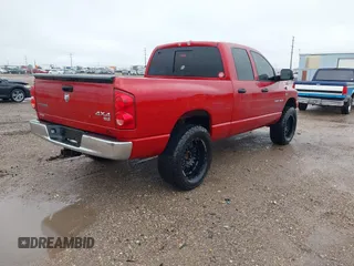 2007 Dodge 1500 Laramie с VIN 1D7HU182X7S102493, выставлен на аукционе IAAI как лот 42176765 с пробегом 178 529 миль миль и . История ставок и продаж доступна на DreamBid. Изображение 4.