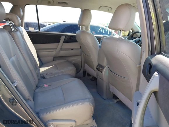 2008 Toyota Highlander with VIN JTEDS41A282032342, listed as a IAAI auction lot 41852773 with 264,510 mi miles. Bid and sale history available at carsss.com. Image 8.