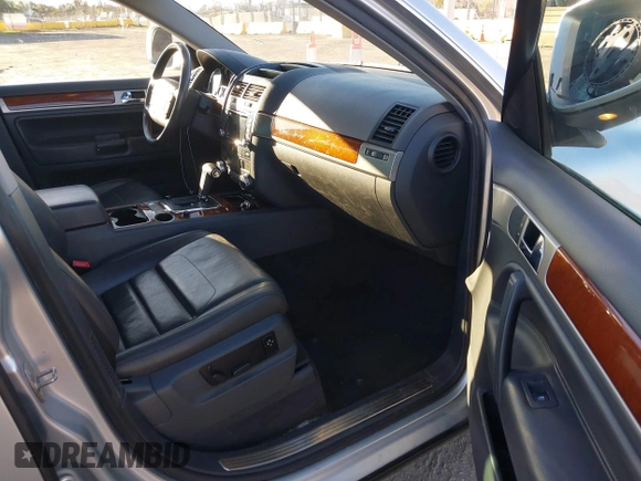 2010 Volkswagen Touareg VR6 with VIN WVGBF7A92AD001704, listed as a IAAI auction lot 41751316 with 80,597 mi miles and . Bid and sale history available at DreamBid. Image 5.