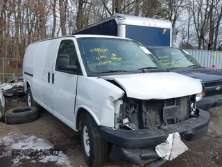 2010 GMC Savana Cargo Van with VIN 1GTZGFBA5A1161399, listed as a IAAI auction lot 41486439 with 158,956 mi miles. Bid and sale history available at carsss.com. Image 1.