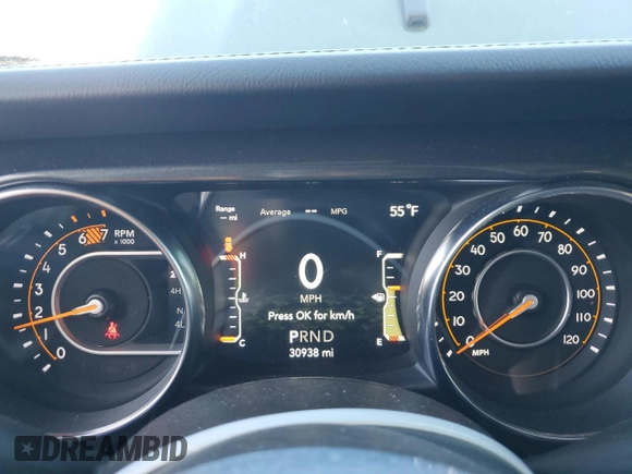 2021 Jeep Wrangler Unlimited Sahara Altitude z VIN 1C4HJXEN8MW736426, wystawiony jako Copart lot #50145245 z przebiegiem 30 938 mil mil oraz Szkoda całkowita • Salvage title. Historia ofert i sprzedaży dostępna na DreamBid. Obrazek 9.