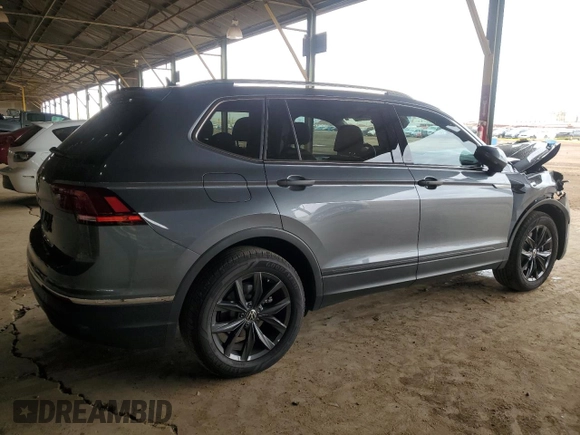 2024 Volkswagen Tiguan SE with VIN 3VVNB7AX3RM114137, listed as a Copart auction lot 53078155 with 11,848 mi miles and Salvage Title. Bid and sale history available at DreamBid. Image 3.