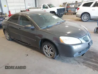 2006 Pontiac G6 6-Cyl z VIN 1G2ZG558664221882, wystawiony jako IAAI lot #42135300 z przebiegiem Nie podano mil oraz . Historia ofert i sprzedaży dostępna na DreamBid. Obrazek 1.