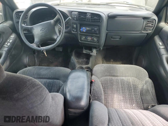 1998 Chevrolet Blazer LS with VIN 1GNDT13W6W2102082, listed as a Copart auction lot 61773115 with Not provided miles and Clean title. Bid and sale history available at DreamBid. Image 8.
