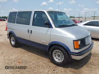 1987 Chevrolet Astro z VIN 1GNDM15Z5HB121813, wystawiony jako IAAI lot #42388922 z przebiegiem Nie podano mil oraz . Historia ofert i sprzedaży dostępna na DreamBid. Obrazek 1.