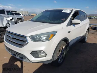 2017 Ford Escape SE with VIN 1FMCU0GD5HUC38422, listed as a IAAI auction lot 41977410 with 207,085 mi miles. Bid and sale history available at carsss.com. Image 17.