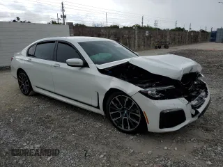 2022 BMW 7 Series 740i with VIN WBA7T2C00NCH30980, listed as a Copart auction lot 62214905 with 37,310 mi miles and Non repairable. Bid and sale history available at DreamBid. Image 4.