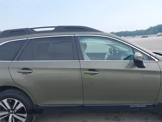 2019 Subaru Outback Limited z VIN 4S4BSANC2K3276219, wystawiony jako IAAI lot #42198187 z przebiegiem 130 910 mil mil oraz . Historia ofert i sprzedaży dostępna na DreamBid. Obrazek 14.