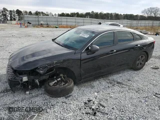 2021 Kia K5 LX with VIN 5XXG24J25MG032267, listed as a Copart auction lot 88863315 with 72,002 mi miles and Salvage Title. Bid and sale history available at carsss.com. Image 1.