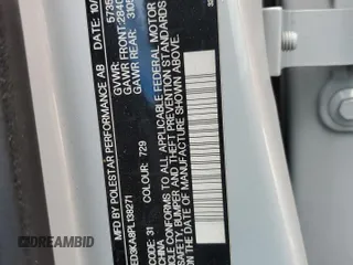 2023 Polestar 2 z VIN YSMED3KA8PL138271, wystawiony jako Copart lot #56353545 z przebiegiem Nie podano mil oraz Szkody całkowita. Historia ofert i sprzedaży dostępna na DreamBid. Obrazek 12.
