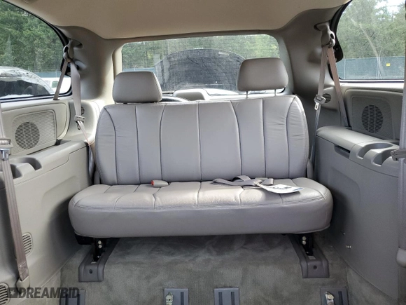 2003 Dodge Caravan Sport with VIN 2D4GP44L93R305855, listed as a Copart auction lot 73066654 with 48,494 mi miles and Clean Title. Bid and sale history available at carsss.com. Image 10.