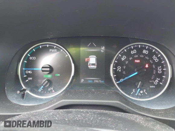 2021 Toyota RAV4 Hybrid LE with VIN 2T3MWRFV4MW117783, listed as a IAAI auction lot 41991477 with 39,675 mi miles. Bid and sale history available at carsss.com. Image 7.