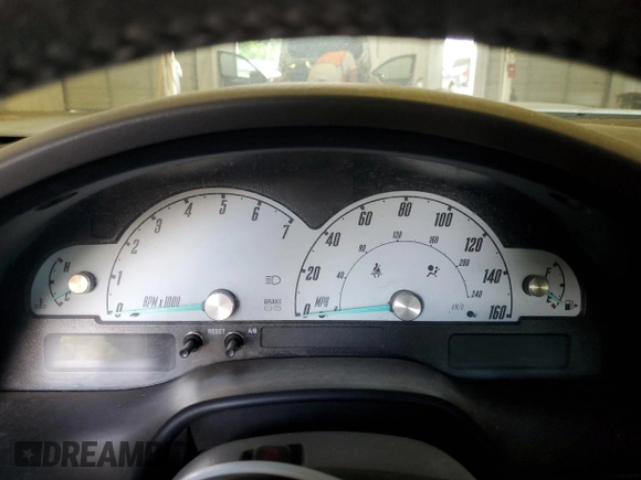2002 Ford Thunderbird Hardtop Premium z VIN 1FAHP60A52Y130277, wystawiony jako Copart lot #69473594 z przebiegiem Nie podano mil oraz Szkoda całkowita • Salvage title. Historia ofert i sprzedaży dostępna na DreamBid. Obrazek 9.