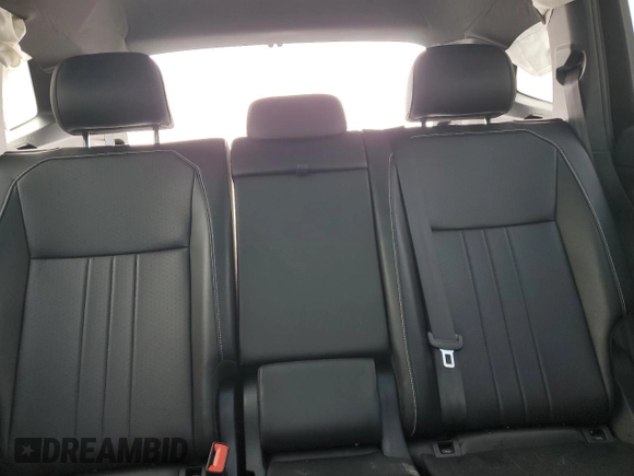 2024 Volkswagen Tiguan SE R-Line Black z VIN 3VVCB7AX8RM072281, wystawiony jako Copart lot #54356745 z przebiegiem 10 562 mil mil oraz Szkoda całkowita • Salvage title. Historia ofert i sprzedaży dostępna na DreamBid. Obrazek 10.