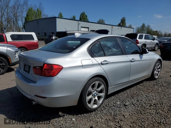 2014 BMW 3 Series 335i xDrive with VIN WBA3B9C56EP458673, listed as a Copart auction lot 52934245 with 37,852 mi miles and Salvage title. Bid and sale history available at DreamBid. Image 3.