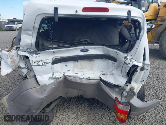 2001 Ford Escape XLS with VIN 1FMYU01B41KB51786, listed as a IAAI auction lot 42362862 with 274,200 mi miles and . Bid and sale history available at DreamBid. Image 6.