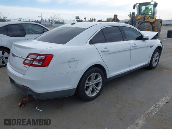 2013 Ford Taurus SEL with VIN 1FAHP2E81DG121759, listed as a IAAI auction lot 41939931 with 110,756 mi miles. Bid and sale history available at carsss.com. Image 4.