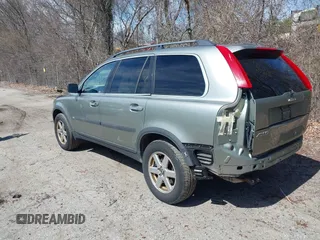 2006 Volvo XC90 with VIN YV4CM592361282458, listed as a IAAI auction lot 41995482 with 281,603 mi miles and . Bid and sale history available at DreamBid. Image 3.