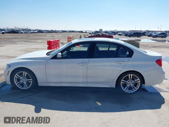 2013 BMW 3 Series 328i with VIN WBA3A5C5XDF353389, listed as a IAAI auction lot 41625851 with 153,522 mi miles. Bid and sale history available at carsss.com. Image 14.