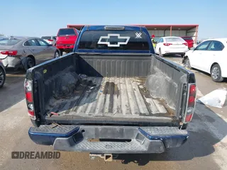 2004 Chevrolet Colorado LS Z71 with VIN 1GCDT196048188709, listed as a IAAI auction lot 41685930 with 153,673 mi miles. Bid and sale history available at carsss.com. Image 17.