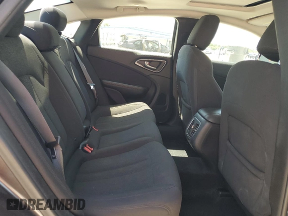 2015 Chrysler 200 Limited with VIN 1C3CCCAB8FN559592, listed as a Copart auction lot 53809995 with 86,566 mi miles and Salvage Title. Bid and sale history available at DreamBid. Image 10.