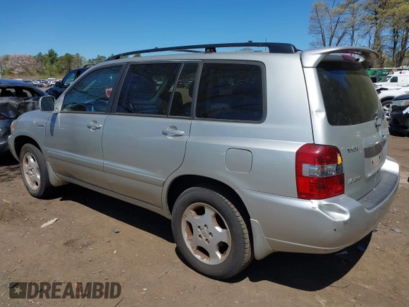 2004 Toyota Highlander z VIN JTEEP21A040063041, wystawiony jako IAAI lot #42156663 z przebiegiem 157 963 mil mil oraz . Historia ofert i sprzedaży dostępna na DreamBid. Obrazek 3.