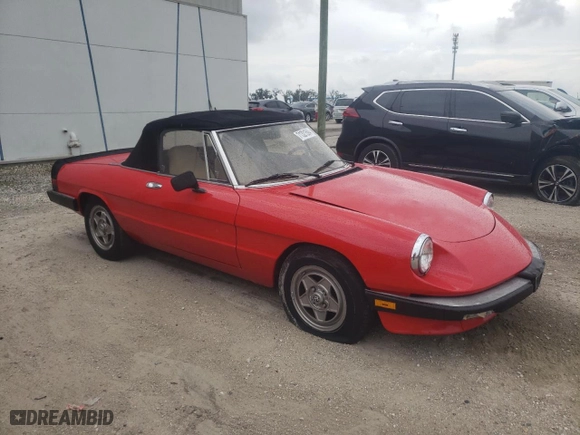 1983 Alfa Romeo Alfa Romeo Veloce with VIN ZARBA5419D1016662, listed as a Copart auction lot 71321594 with 80,985 mi miles and Clean Title. Bid and sale history available at carsss.com. Image 4.