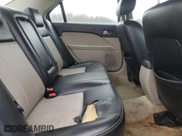 2007 Mercury Milan Premier z VIN 3MEHM08Z47R605514, wystawiony jako Copart lot #45085905 z przebiegiem 180 039 mil mil oraz Szkoda całkowita • Salvage title. Historia ofert i sprzedaży dostępna na DreamBid. Obrazek 10.