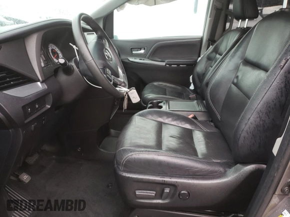 2017 Toyota Sienna SE with VIN 5TDXZ3DC9HS900561, listed as a Copart auction lot 51349315 with 69,205 mi miles and Salvage Title. Bid and sale history available at DreamBid. Image 7.