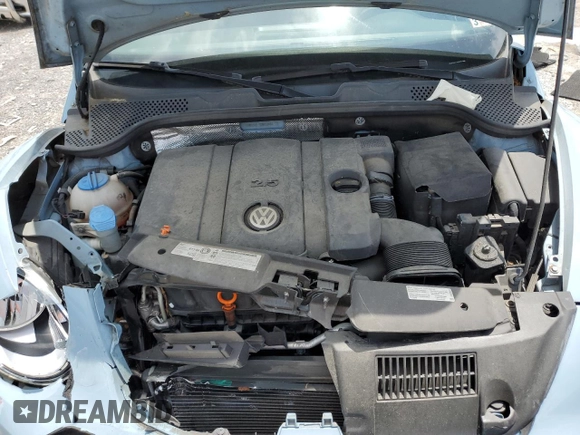 2012 Volkswagen Beetle 2.5L PZEV with VIN 3VWJP7AT1CM652044, listed as a Copart auction lot 60855665 with 49,481 mi miles and Clean title. Bid and sale history available at DreamBid. Image 12.