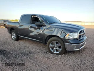2019 Ram 1500 Big Horn z VIN 1C6RR6LT0KS548892, wystawiony jako Copart lot #58438045 z przebiegiem 53 876 mil mil oraz Szkoda całkowita • Salvage title. Historia ofert i sprzedaży dostępna na DreamBid. Obrazek 4.