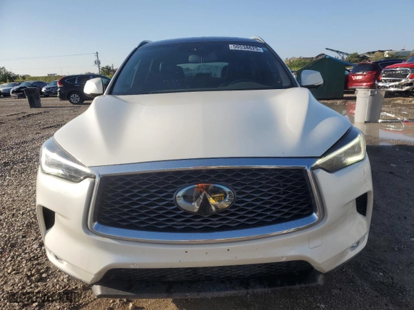 2019 Infiniti QX50 LUXE with VIN 3PCAJ5M32KF103492, listed as a Copart auction lot 50538625 with 54,436 mi miles and Clean Title. Bid and sale history available at carsss.com. Image 5.