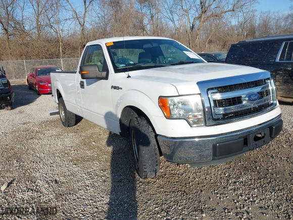 2014 Ford F-150 XL with VIN 1FTNF1CF4EKD17186, listed as a IAAI auction lot 41785115 with 223,245 mi miles. Bid and sale history available at carsss.com. Image 1.