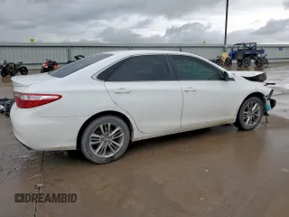 2017 Toyota Camry XLE z VIN 4T1BF1FK3HU786981, wystawiony jako Copart lot #60705715 z przebiegiem 81 898 mil mil oraz Szkoda całkowita • Salvage title. Historia ofert i sprzedaży dostępna na DreamBid. Obrazek 3.
