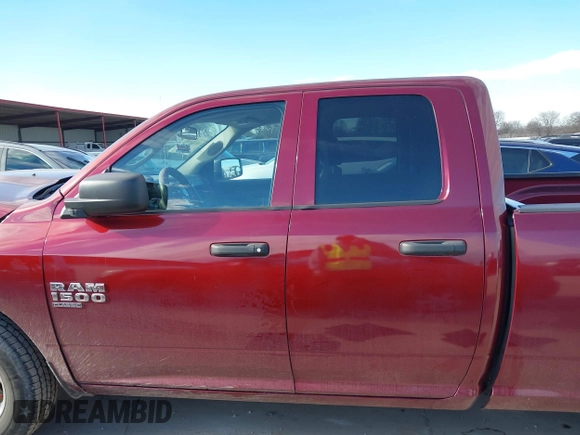 2019 Ram 1500 Classic Tradesman with VIN 1C6RR6FG4KS697286, listed as a IAAI auction lot 41323936 with 62,004 mi miles. Bid and sale history available at carsss.com. Image 15.