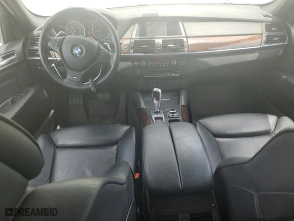 2014 BMW X6 xDrive35i with VIN 5UXFG2C53E0C44534, listed as a Copart auction lot 56518074 with 141,924 mi miles and Salvage Title. Bid and sale history available at carsss.com. Image 8.
