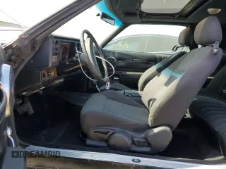 1976 Chevrolet Monte Carlo z VIN 1H57L6Z427472, wystawiony jako Copart lot #58806805 z przebiegiem 88 259 mil mil oraz Czysty tytuł • Clean title. Historia ofert i sprzedaży dostępna na DreamBid. Obrazek 7.