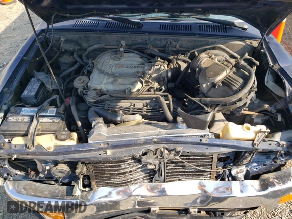 1993 Toyota Pickup DLX с VIN 4TAVN13D4PZ156264, выставлен на аукционе Copart как лот 59702885 с пробегом 199 184 миль миль и Списание • Salvage title. История ставок и продаж доступна на DreamBid. Изображение 11.