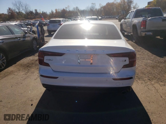 2021 Volvo S60 Momentum with VIN 7JRA22TK6MG102246, listed as a Copart auction lot 77527944 with 59,800 mi miles and Salvage Title. Bid and sale history available at carsss.com. Image 6.