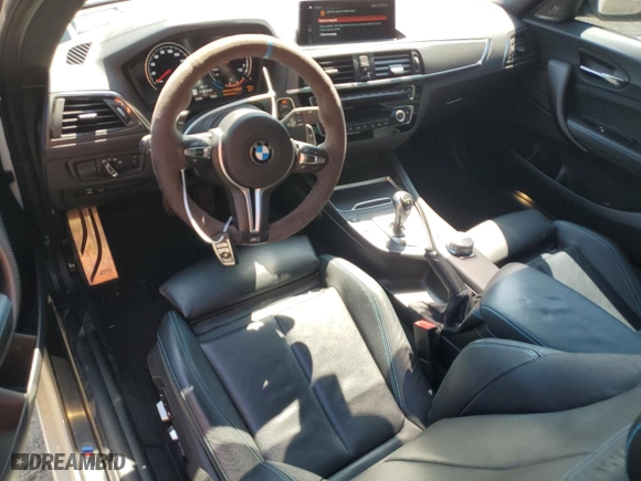 2018 BMW M2 with VIN WBS1J5C59JVE51725, listed as a Copart auction lot 65494514 with 32,426 mi miles and Salvage Title. Bid and sale history available at carsss.com. Image 8.