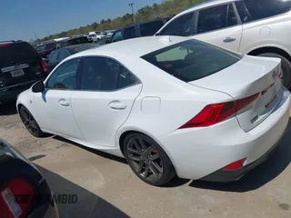 2018 Lexus IS 300 z VIN JTHC81D23J5026649, wystawiony jako IAAI lot #41907437 z przebiegiem 98 445 mil mil oraz . Historia ofert i sprzedaży dostępna na DreamBid. Obrazek 3.