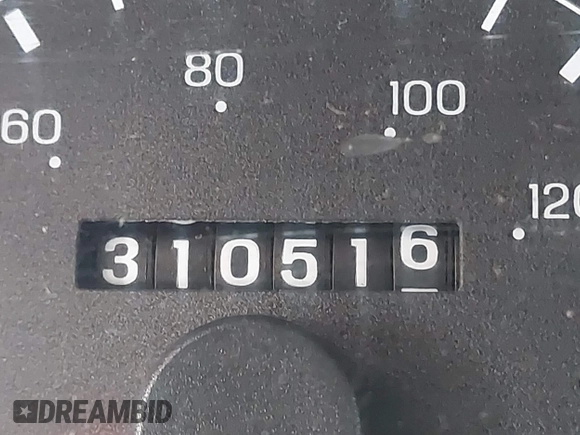 2000 Ford F-250 XL with VIN 1FTNX21F4YEC30722, listed as a IAAI auction lot 41409384 with 310,516 mi miles and . Bid and sale history available at DreamBid. Image 15.