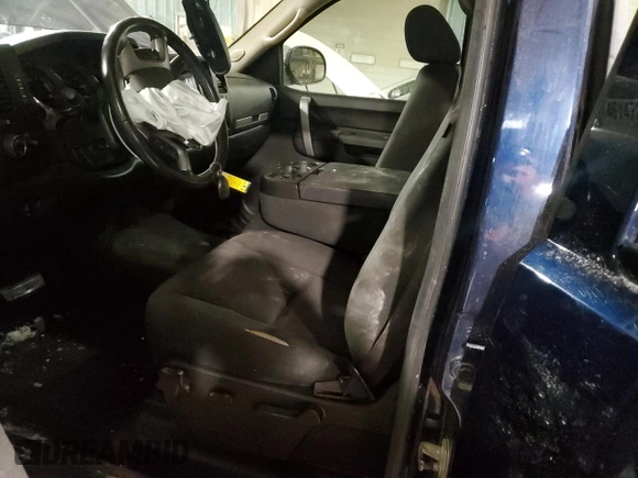 2010 Chevrolet Silverado 1500 LT with VIN 3GCRKSE3XAG266154, listed as a Copart auction lot 46147335 with 117,554 mi miles and Salvage Title. Bid and sale history available at DreamBid. Image 7.