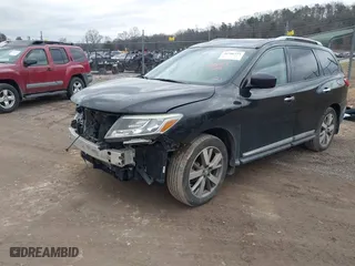 2014 Nissan Pathfinder Platinum with VIN 5N1AR2MM4EC621858, listed as a IAAI auction lot 41386154 with 131,975 mi miles. Bid and sale history available at carsss.com. Image 17.